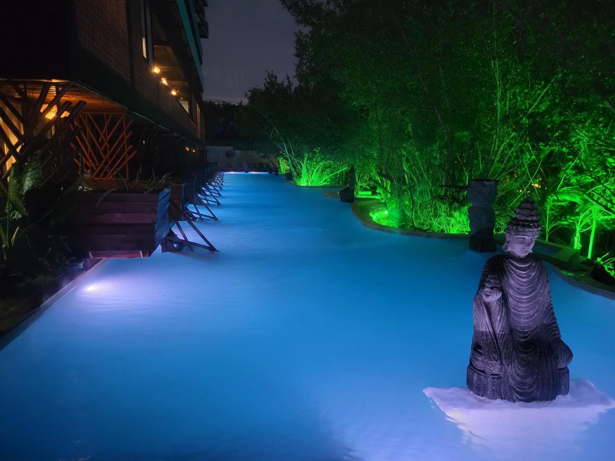 Akuazul Resorts Adults Only Cancún Buitenkant foto